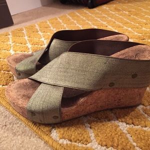 Lucky brand wedges! Slightly new!
