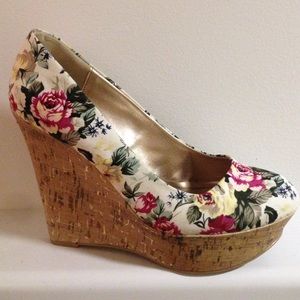 Floral Wedge!