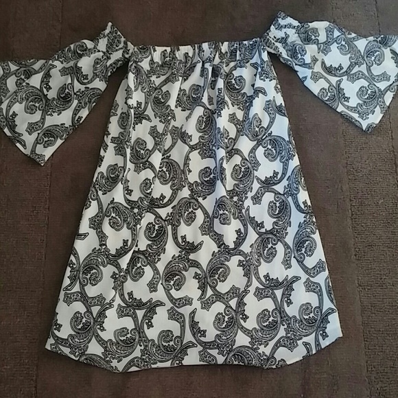 Off the Shoulder summer dress