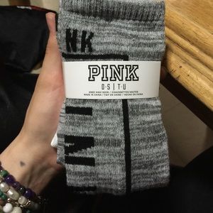 VS PINK SOCKS