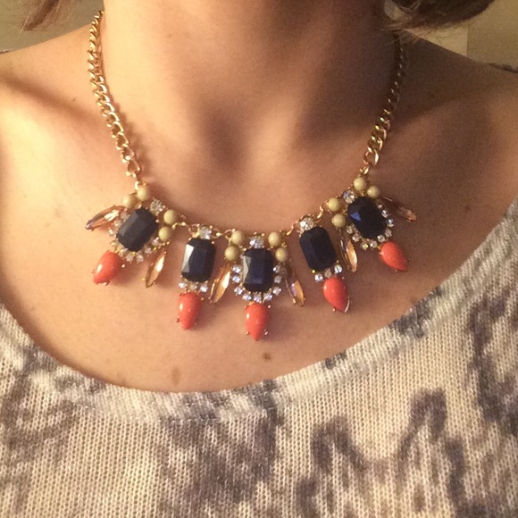 gold tone necklace