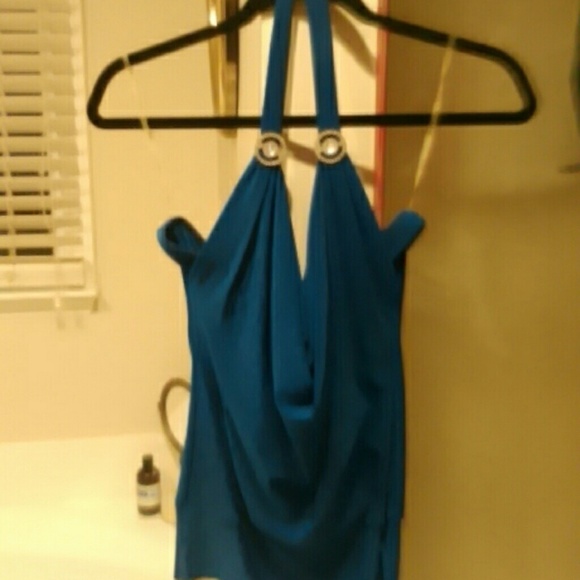 Halter top