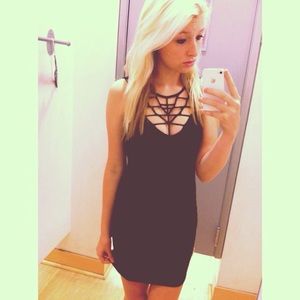 Gorgeous black dress