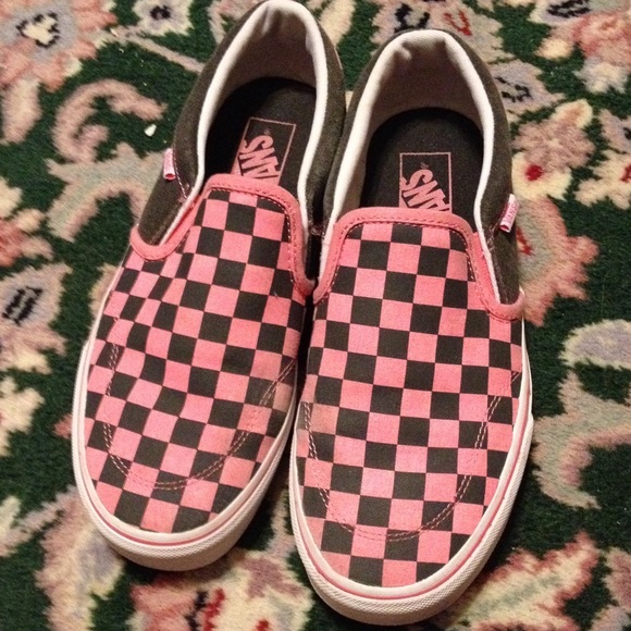Pink & Black Vans Slip-Ons