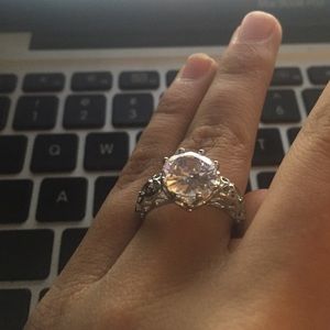 AAA Cubic zirconia NEW ring