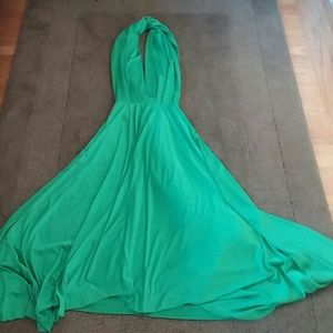 Green Infinity dress