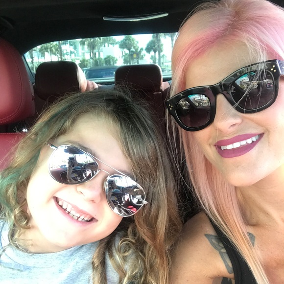 Meet The Posher! Posh Ambassador Sabrina Nova! - Picture 5 of 16