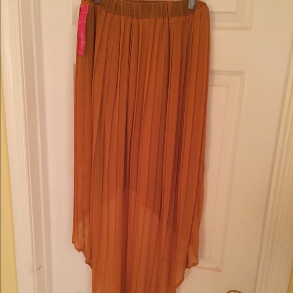 Target High-Low Yellow Skirt - Picture 3 of 3