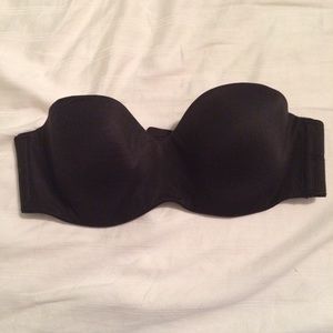 Black Victoria's Secret strapless bra