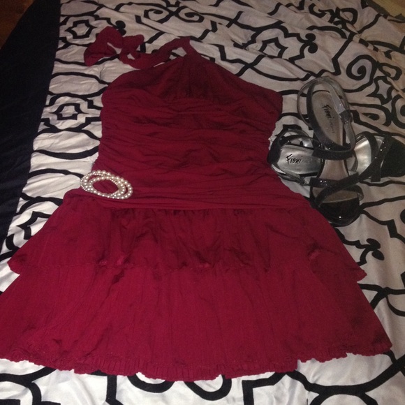 BCBG Medium Cranberry Halter Dress - Picture 2 of 4