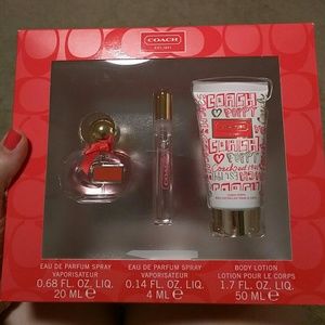 Coach Poppy Gift Set NWT Eau De Parfum