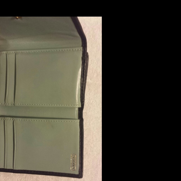 Coach Mini Signature Wallet - Picture 3 of 4