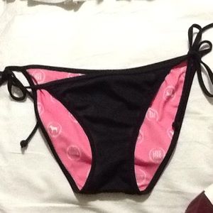 VS pink bathing suit