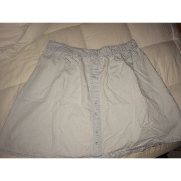 Very cute light blue skirt!
