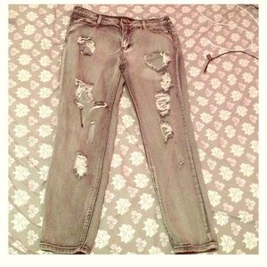 Forever 21 distressed skinny jeans