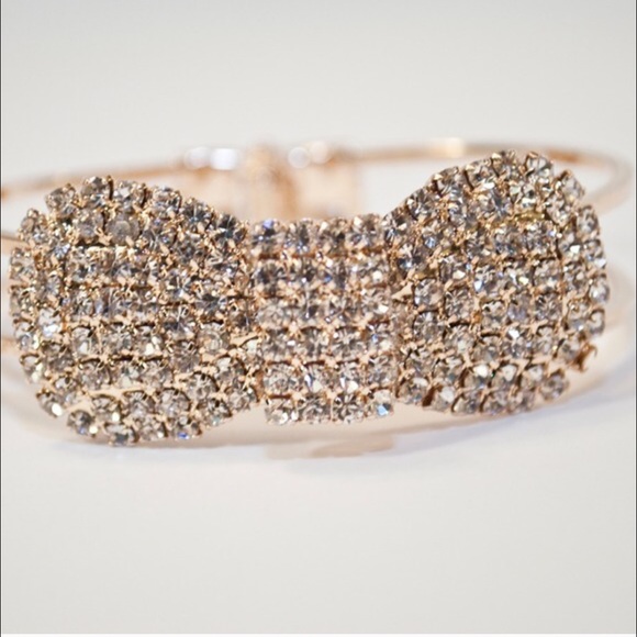 Cute Bow Bracelet