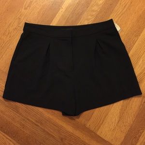 NWT Forever 21 Pleated High Waisted Knit Shorts