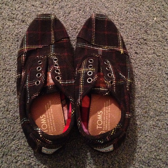 Toms
