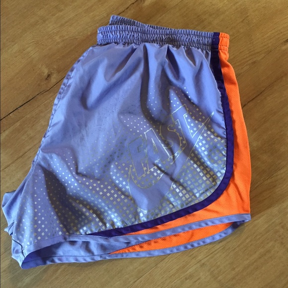 ***SOLD IN BUNDLE***Nike running shorts XL