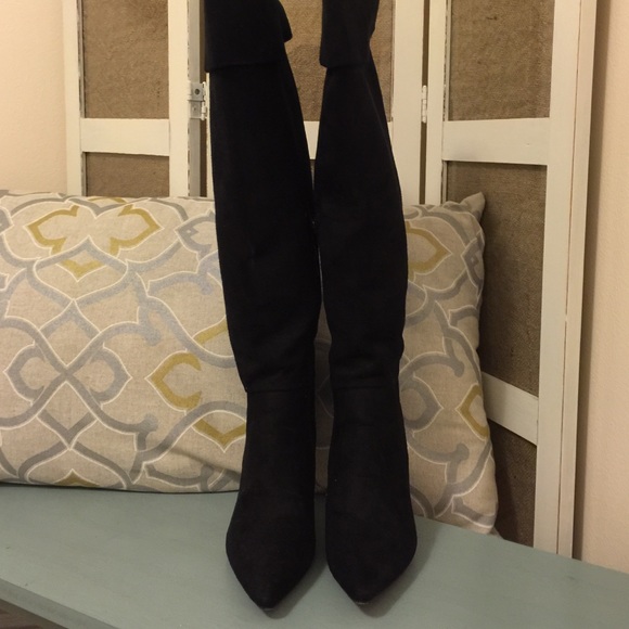 Boutique Knee High Suede Boots - Picture 2 of 4