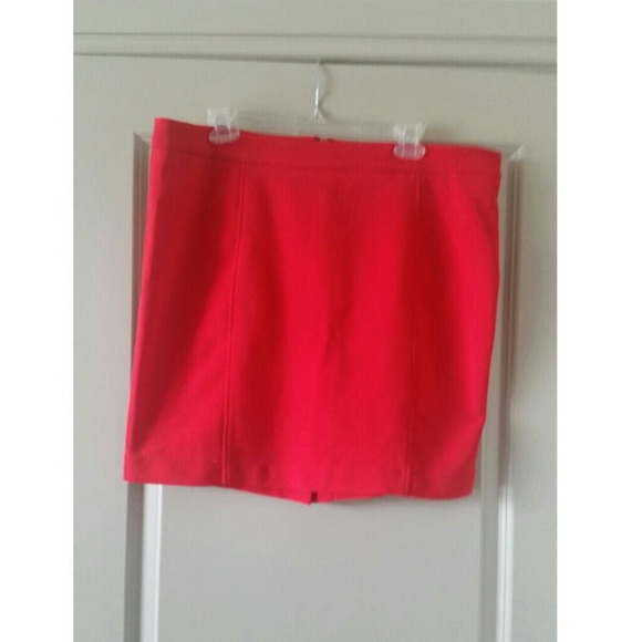 NWOT!! Sexy Red Skirt!! - Picture 3 of 3