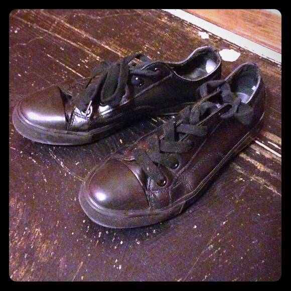 Work shoes