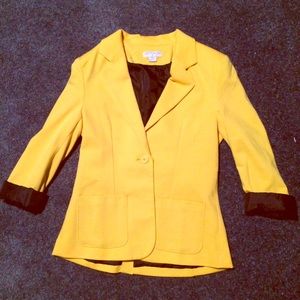 Cotton On Yellow blazer with fold up sleeves.