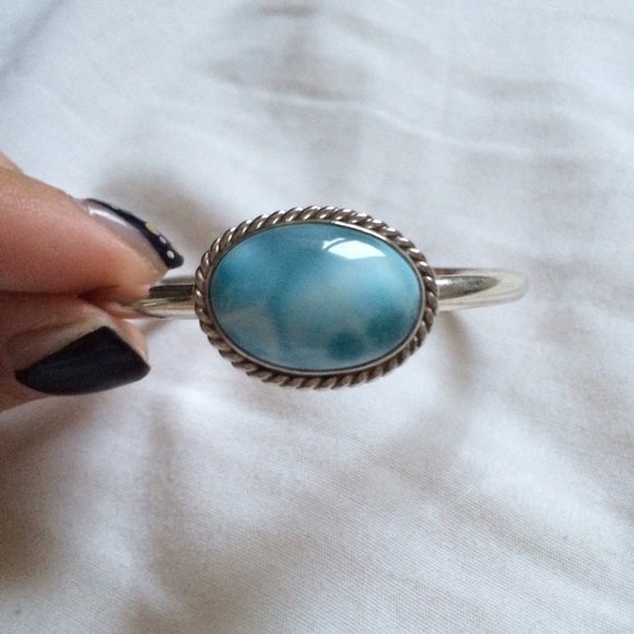 SS Larimar cuff