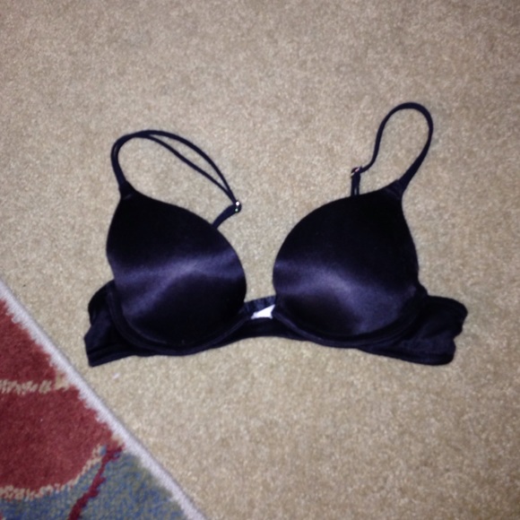 Victoria's Secret 32A Bombshell