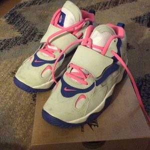 Nike Air Speed Turf
