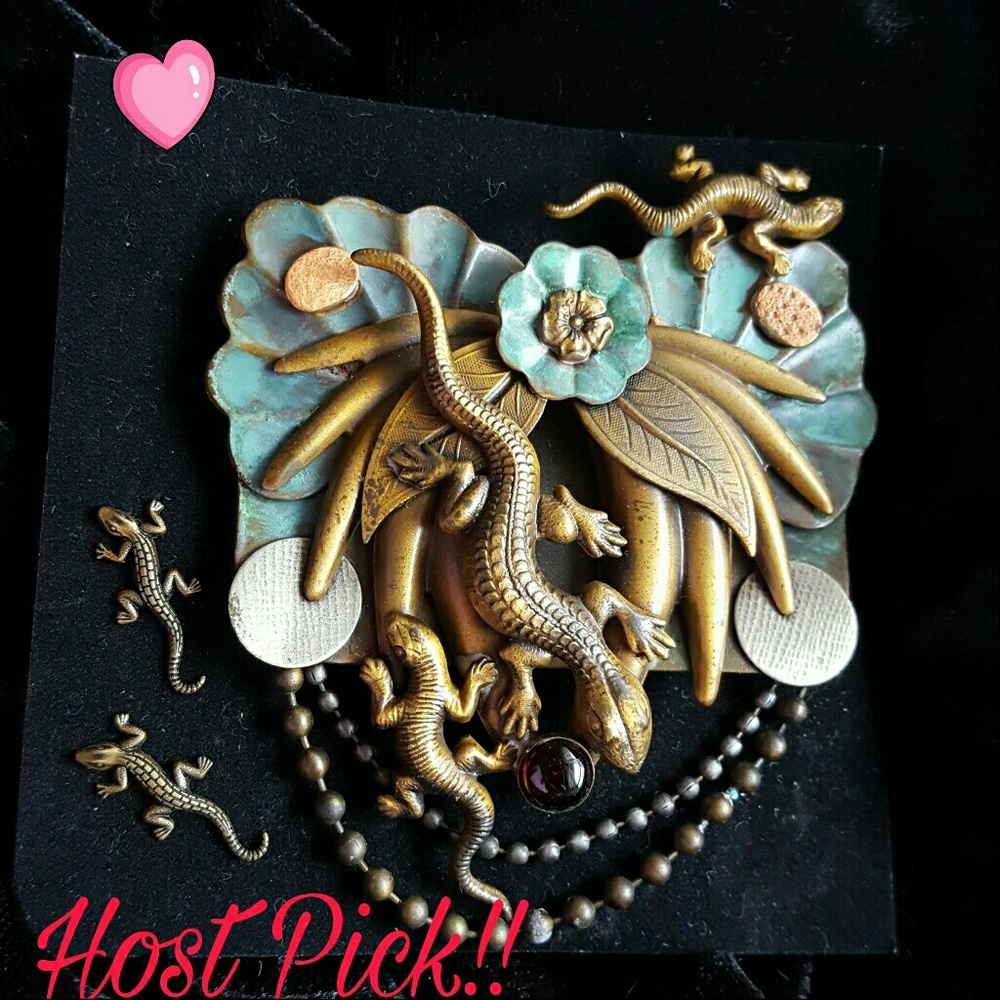 💕HP💕Hawaiian Metal Sculpture Brooch/Earrings Set
