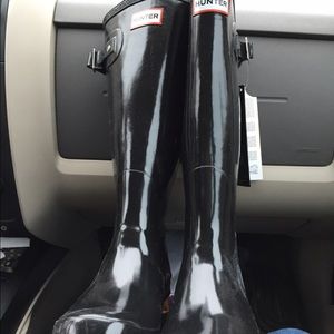 Black hunter rain boots size 7