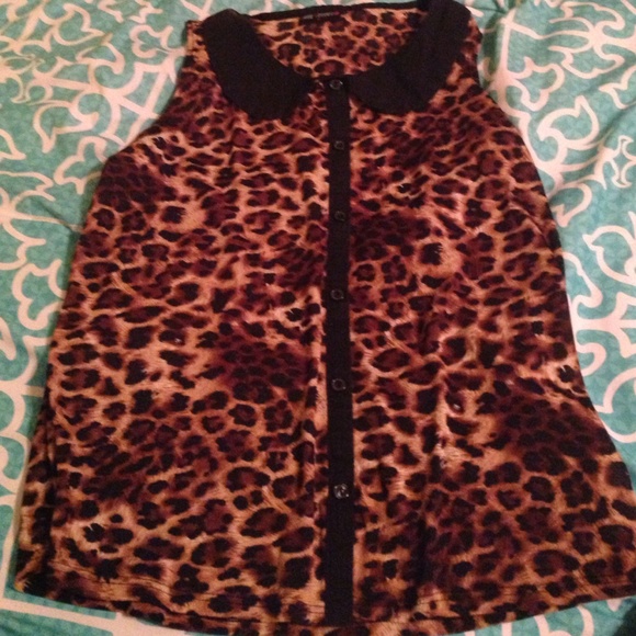 💗Cheetah Collard Shirt 💋