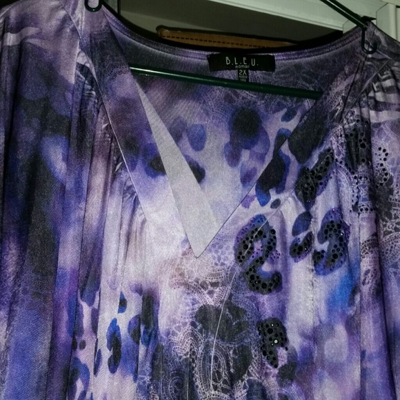 Beautiful silky purple top