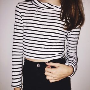 Stripped long sleeve shirt
