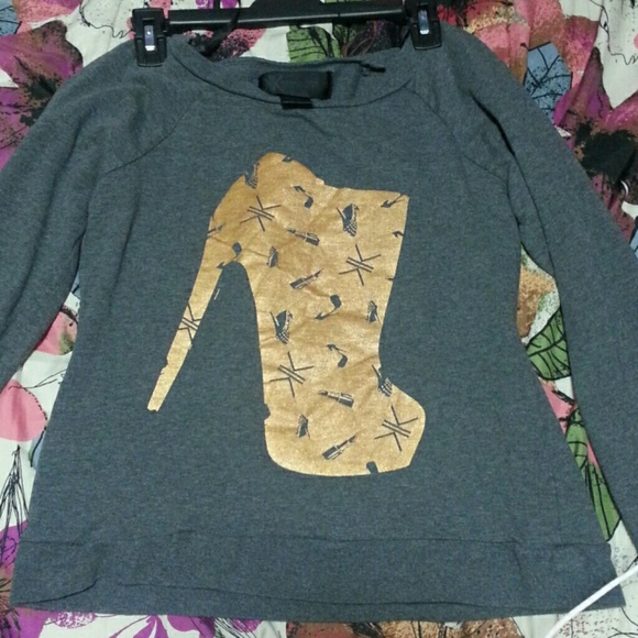Size S Kardashian Kollection Holiday Top