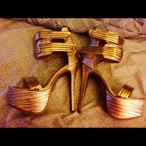 Brand new Gold platform heels