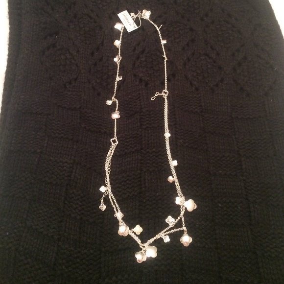 HEIDIKLUM for bebe Four Leaf Clover Necklace 🍀