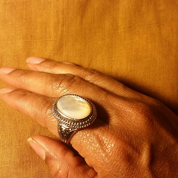 Silver Stone Ring - Picture 2 of 4