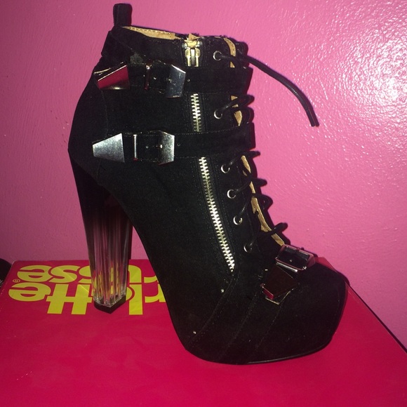 bootie