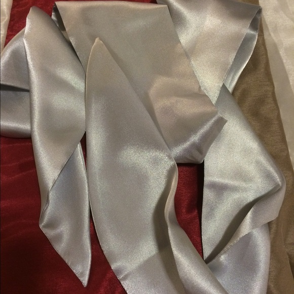Silver sash