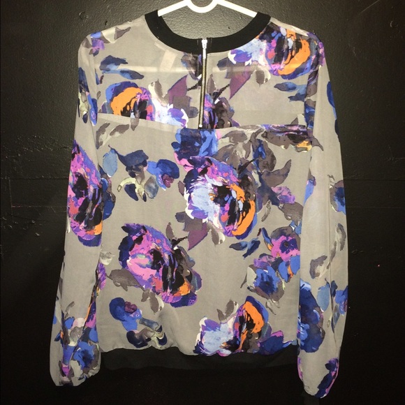 The business woman. - Picture 2 of 2