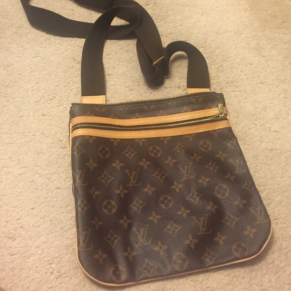 Authentic Louis Vuitton cross body