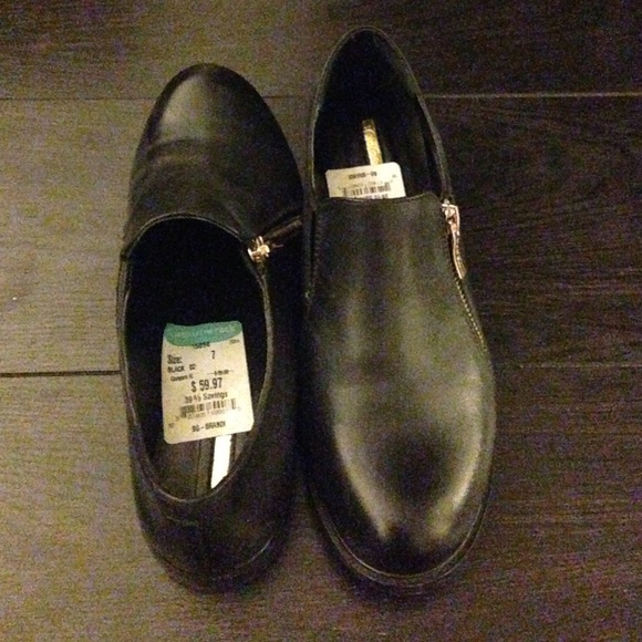 black BCBGeneration oxford shoes - Picture 3 of 4