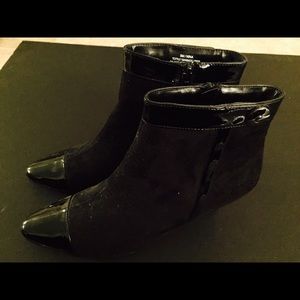Suede Boots with Patent leather inspired front