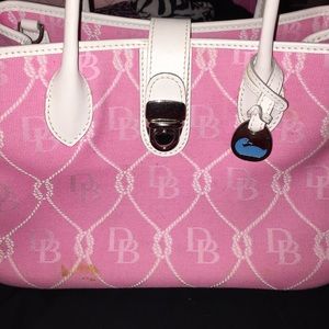 Dooney & Bourke Purse