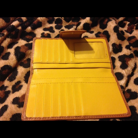 Authentic leather fossil wallet - Picture 2 of 4
