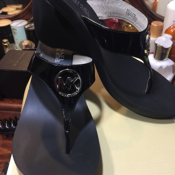 Micheal Kors sandals