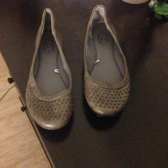 America eagle outfitters grey flats size 5 - Picture 3 of 3