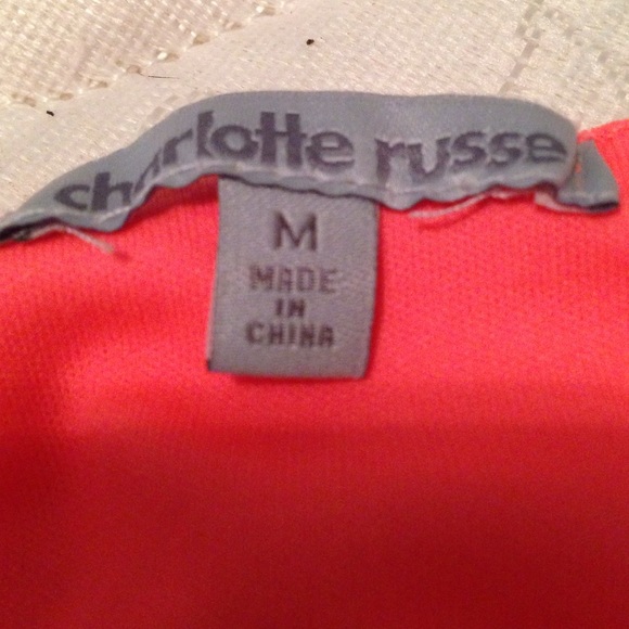 Crop top - Picture 2 of 2